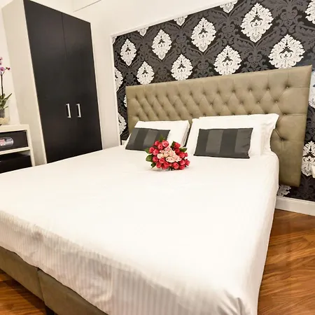 Navona Vita Suites Rome Extérieur photo
